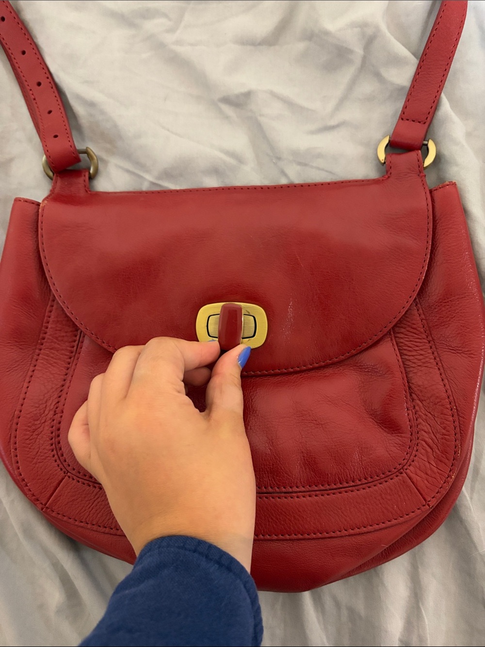 HOBO Red Leather Crossbody Bag with Gold Hardware - Picture 3 of 8